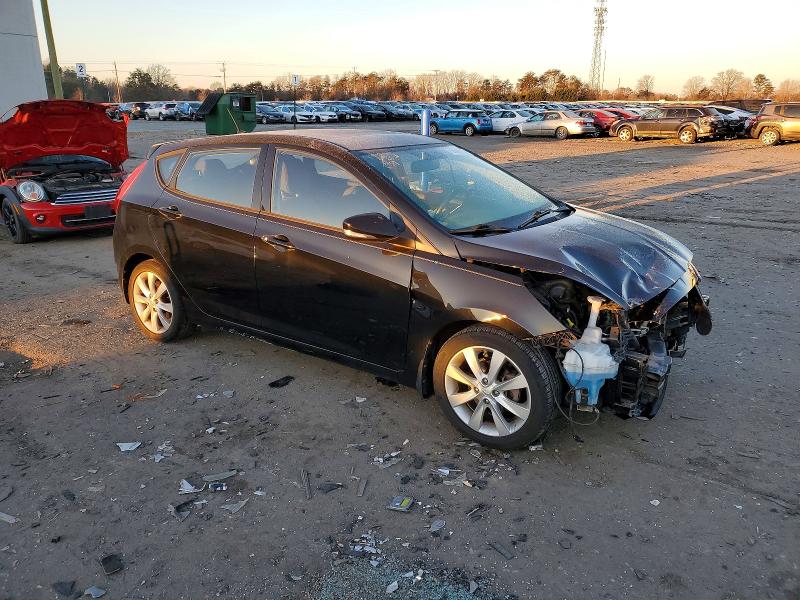 Photo 4 from auction – 2014 HYUNDAI ACCENT GLS with VIN KMHCU5AE2EU174432