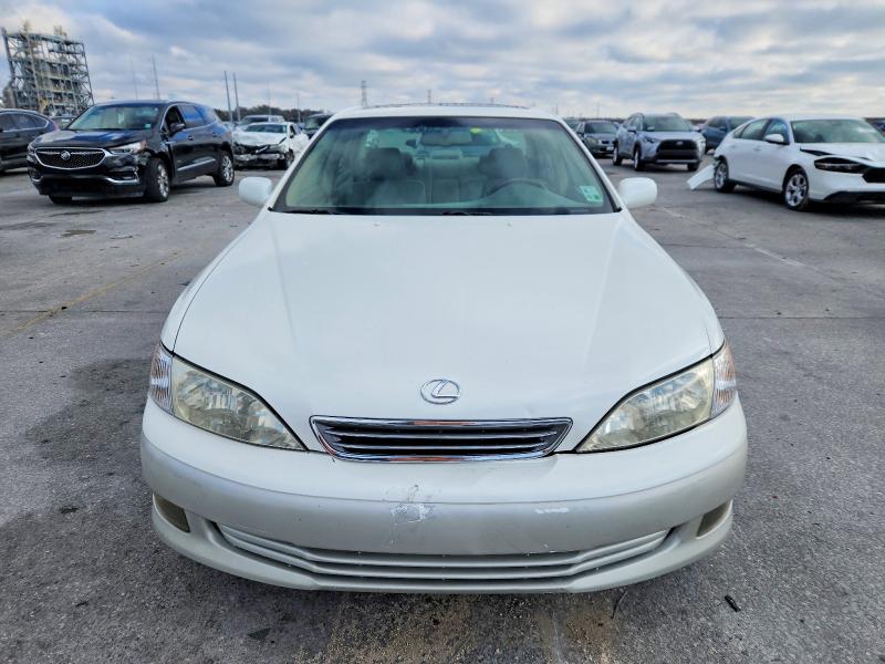 صورة رقم 5 من المزاد - 2001 LEXUS ES 300 مع VIN JT8BF28G410336285