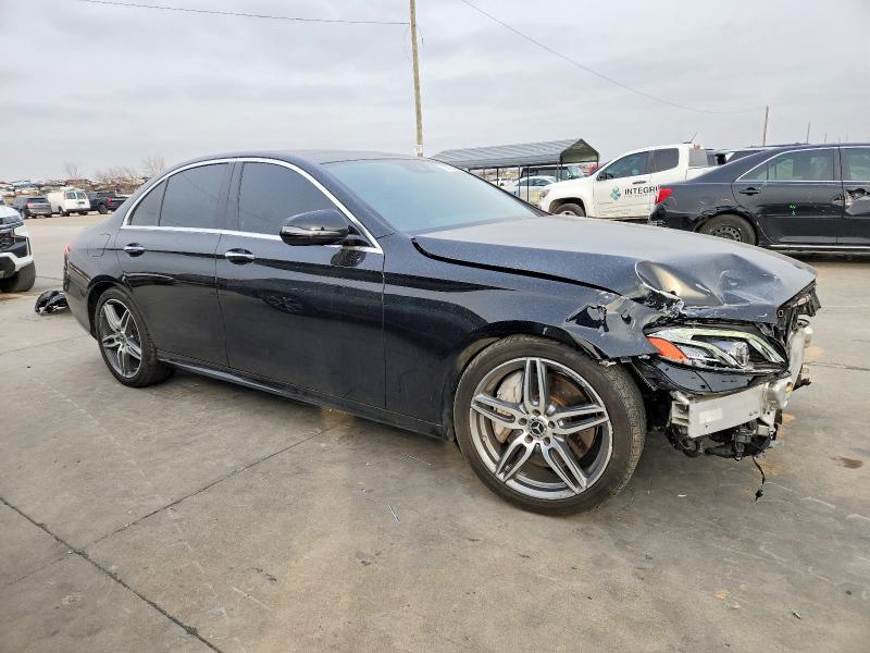 Photo 4 from auction – 2018 MERCEDES-BENZ E with VIN WDDZF4JB8JA349048
