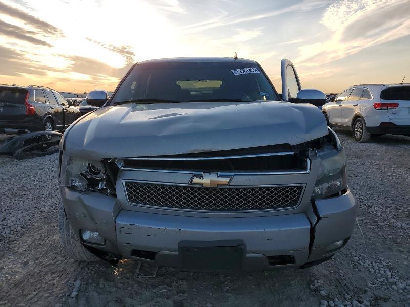 Photo 12 from auction – 2008 CHEVROLET TAHOE with VIN 1GNFK13018R159971