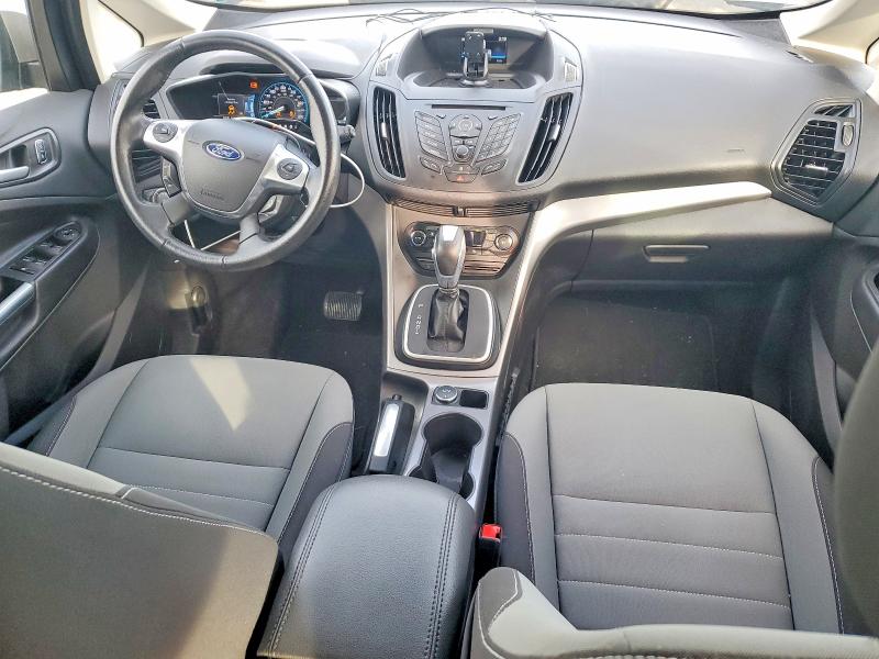 Photo 8 from auction – 2016 FORD C-MAX SE with VIN 1FADP5AU4GL111113