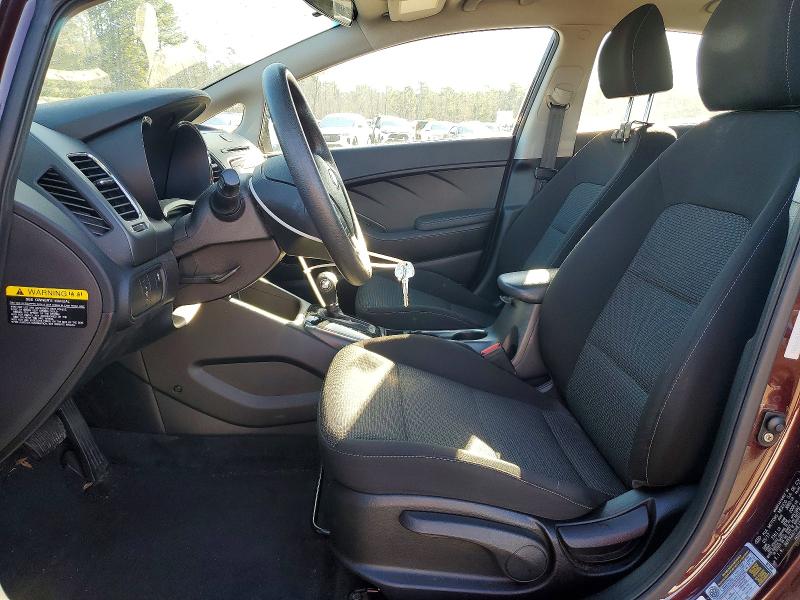 Photo 7 from auction – 2017 KIA FORTE LX with VIN 3KPFK4A71HE139483