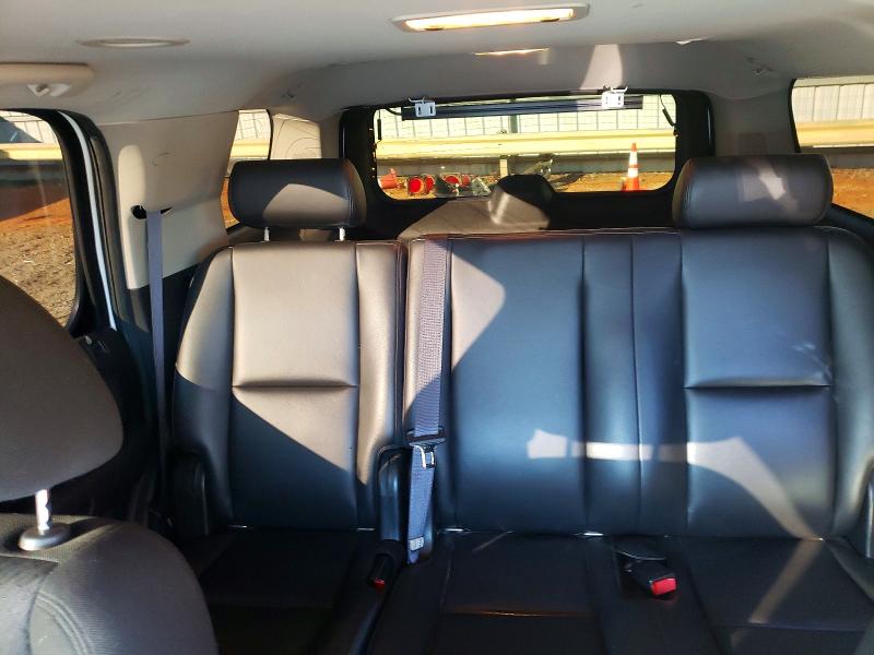 Photo 10 from auction – 2010 CHEV TAHOE with VIN 1GNUKAE06AR138141