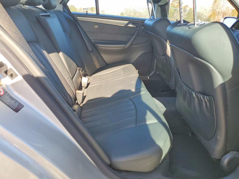 Photo 10 from auction – 2004 MERCEDES-BENZ C 32 AMG K with VIN WDBRF65J84F466836
