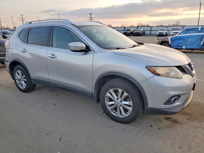 Photo 4 from auction – 2015 NISSAN ROGUE S with VIN 5N1AT2MV0FC884571