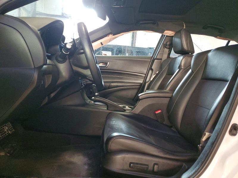 Photo 7 from auction – 2016 ACURA ILX PREMIU with VIN 19UDE2F81GA803143