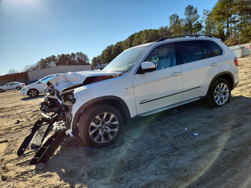 BMW X5 XDRIVE3 2013 with VIN 5UXZV4C54D0B12038 - Photo from auction