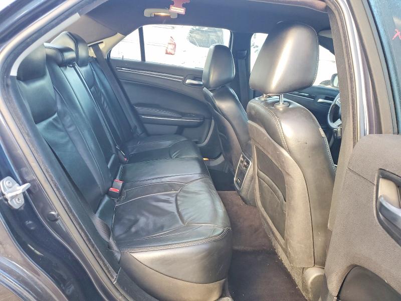 Photo 10 from auction – 2016 CHRYSLER 300 LIMITE with VIN 2C3CCAAG4GH343913
