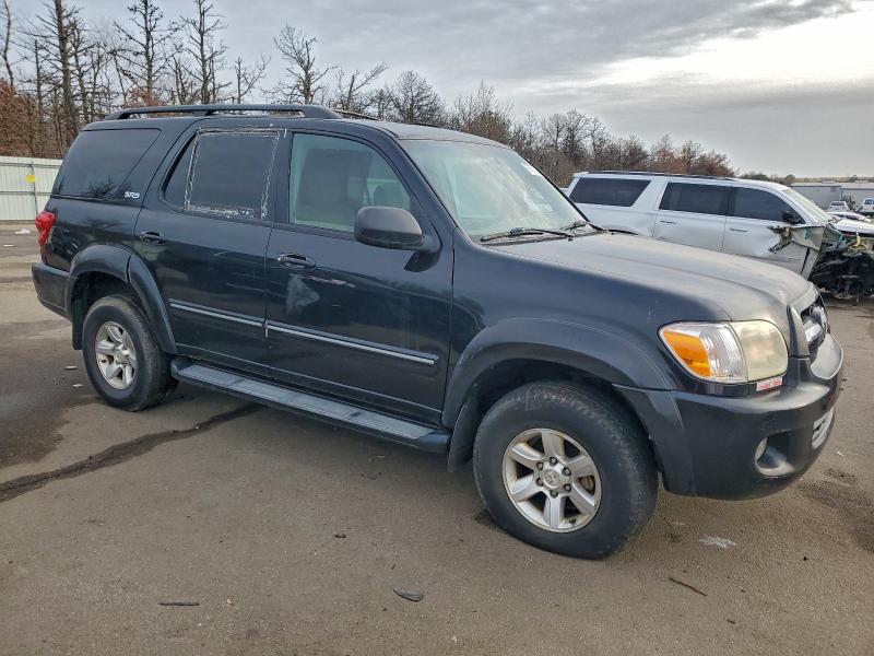 Photo 4 from auction – 2005 TOYOTA SEQUOIA SR with VIN 5TDBT44A85S246986
