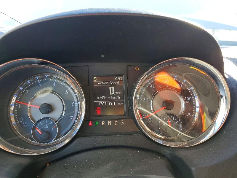 Photo 9 from auction – 2015 CHRYSLER TOWN & COU with VIN 2C4RC1BG6FR716186