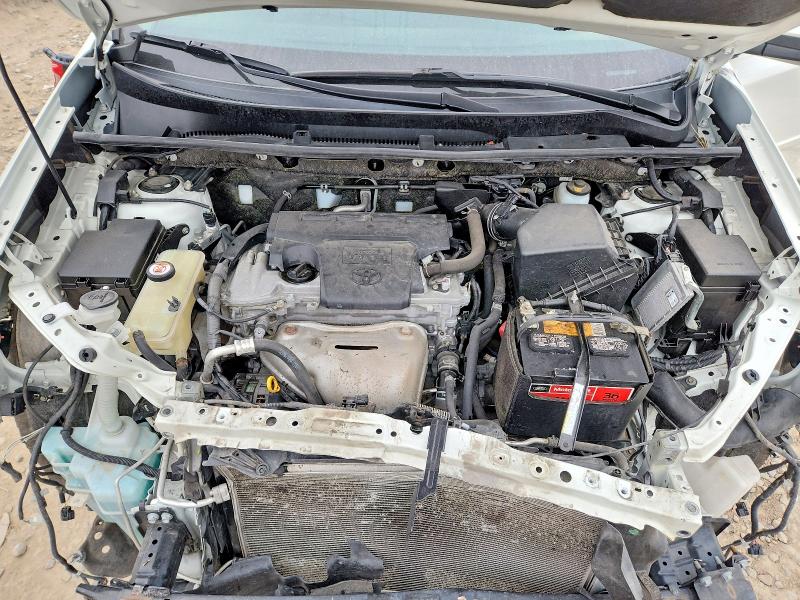 Photo 11 from auction – 2018 TOYOTA RAV4 LIMIT with VIN JTMDFREV6JD253018