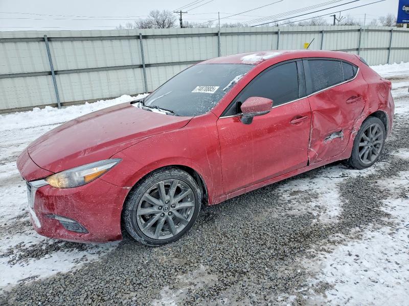 MAZDA 3 2018 with VIN 3MZBN1L30JM271688 - Photo from auction