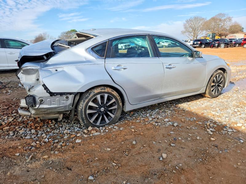 Photo 3 from auction – 2018 NISSAN ALTIMA with VIN 1N4AL3AP8JC149688
