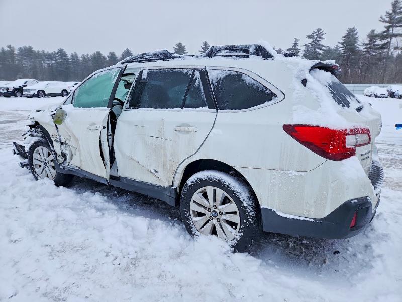 Photo 2 from auction – 2018 SUBARU OUTBACK with VIN 4S4BSAHC6J3202876