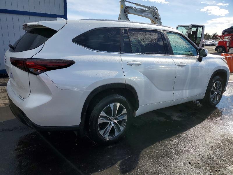 Photo 3 from auction – 2025 TOYOTA HIGHLANDER with VIN 5TDKDRBH7SS588855