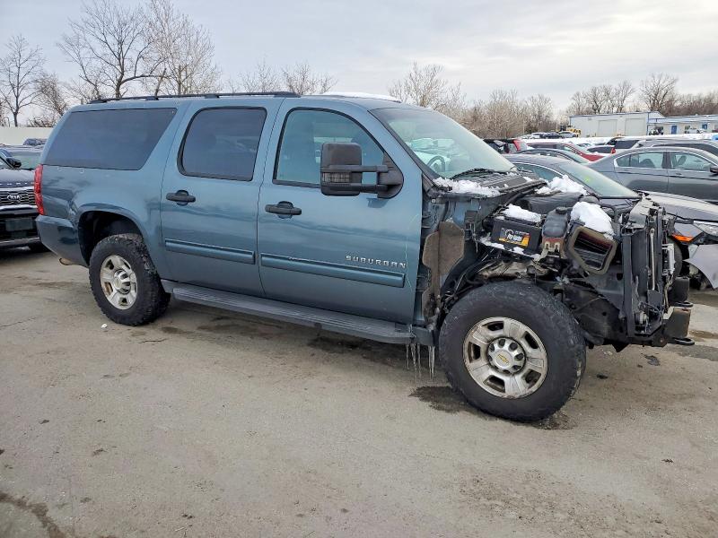 Photo 4 from auction – 2010 CHEVROLET SUBURBAN K with VIN 1GNZKLEG2AR280002