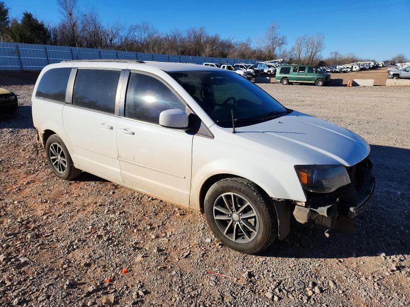 Photo 4 from auction – 2017 DODGE GRAND CARA with VIN 2C4RDGEG9HR698068