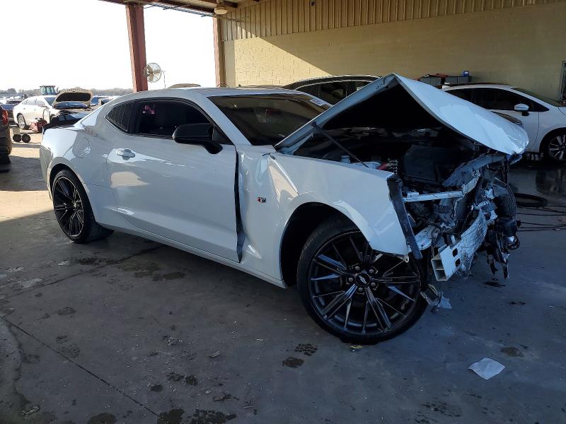 Photo 4 from auction – 2016 CHEVROLET CAMARO with VIN 1G1FB1RS2G0132212