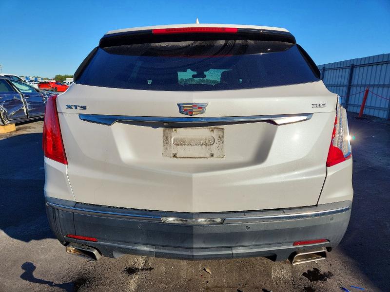 Photo 6 from auction – 2017 CADILLAC XT5 LUXURY with VIN 1GYKNBRS2HZ101309