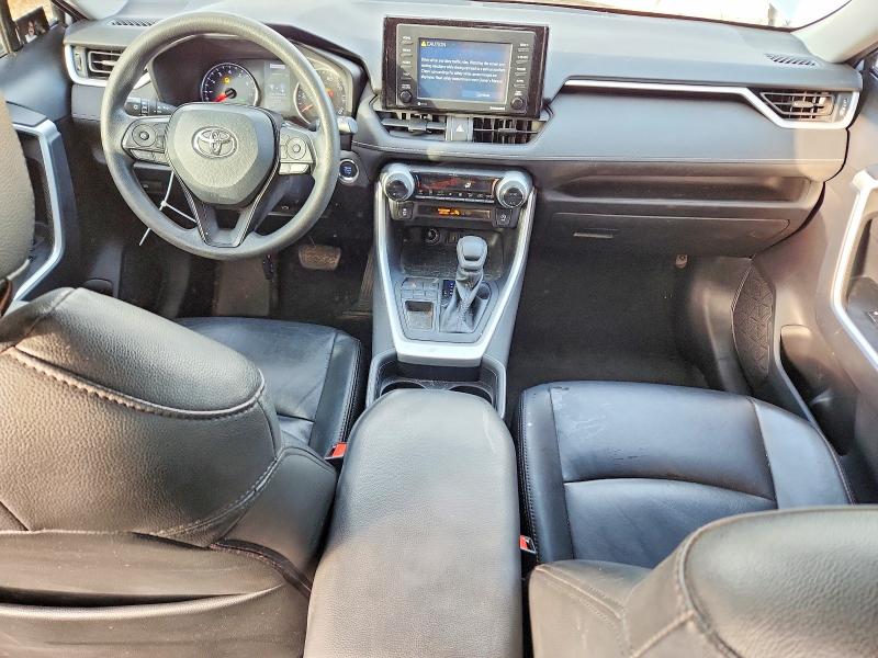 Photo 8 from auction – 2020 TOYOTA RAV4 XLE with VIN 2T3W1RFV4LC073047