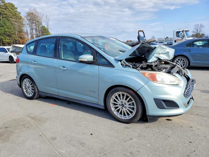 Photo 4 from auction – 2014 FORD C-MAX SE with VIN 1FADP5AU8EL509289