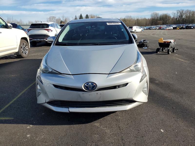 Photo 5 from auction – 2018 TOYOTA PRIUS with VIN JTDKARFU1J3067257