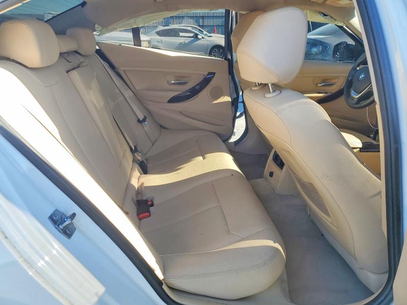 Photo 10 from auction – 2014 BMW 328 with VIN WBA3D3C54EK153841