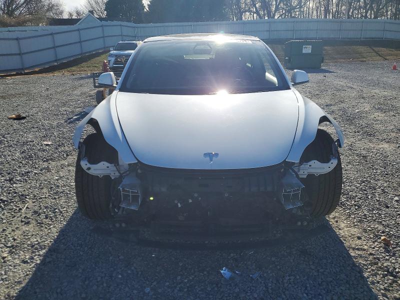 Photo 5 from auction – 2022 TESLA MODEL 3 with VIN 5YJ3E1EA3NF162218