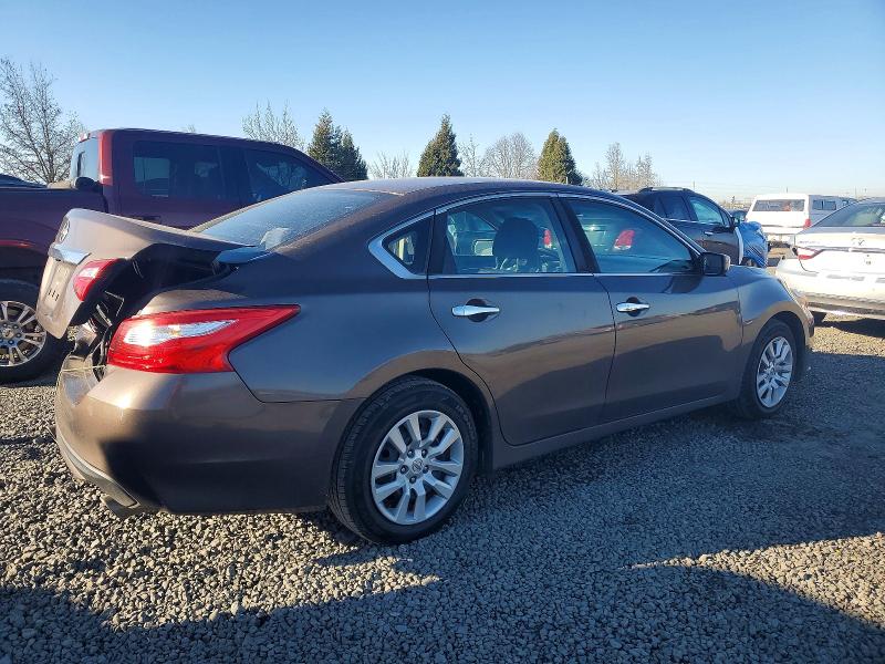 Photo 3 from auction – 2016 NISSAN ALTIMA with VIN 1N4AL3AP2GC257782
