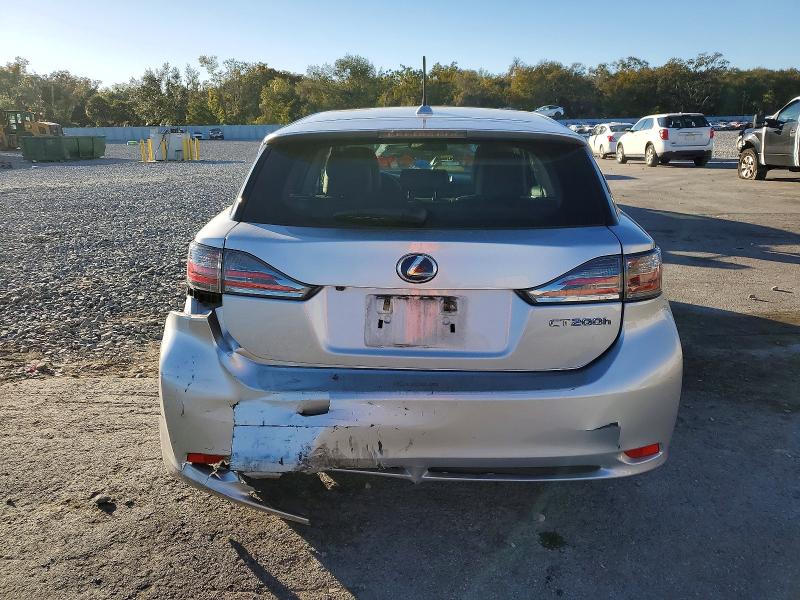 Photo 6 from auction – 2013 LEXUS CT 200 with VIN JTHKD5BHXD2133158