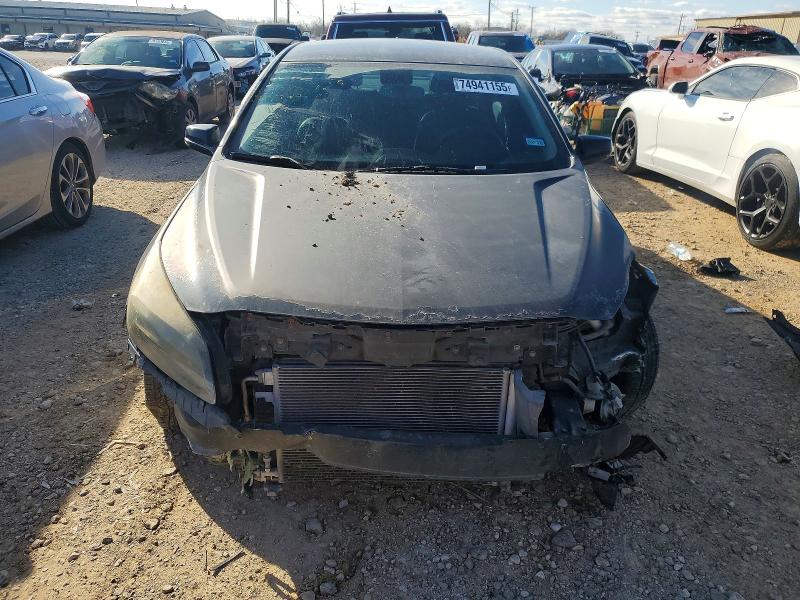 Photo 5 from auction – 2014 CHEVROLET MALIBU 1LT with VIN 1G11C5SL6EF218926