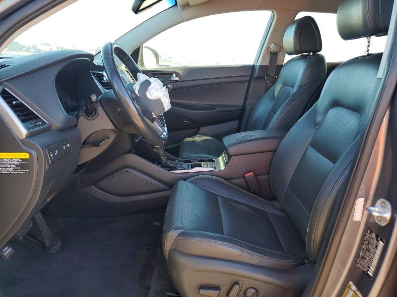 Photo 7 from auction – 2017 HYUNDAI TUCSON LIM with VIN KM8J3CA28HU319840