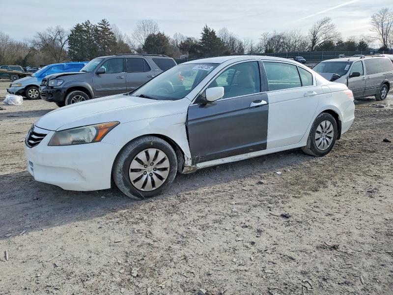 HONDA ACCORD 2011 z numerem VIN 1HGCP2F33BA093200 - Zdjęcie z aukcji