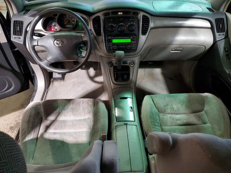Photo 8 from auction – 2003 TOYOTA HIGHLANDER with VIN JTEGD21A130070578