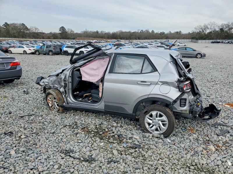 Photo 2 from auction – 2026 HYUNDAI VENUE with VIN KMHRB8A32TU423180