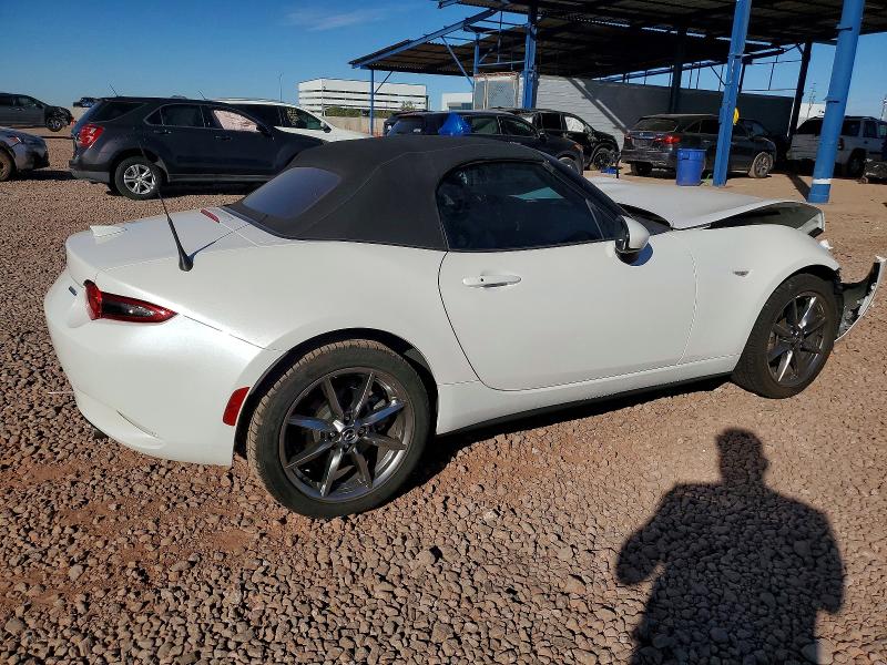 Photo 3 from auction – 2023 MAZDA MX-5 MIATA with VIN JM1NDAD7XP0558035