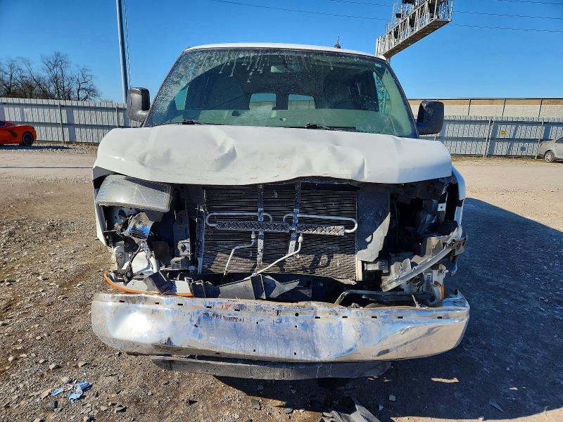 Photo 5 from auction – 2015 CHEVROLET EXPRESS G3 with VIN 1GAZG1FG0F1201454
