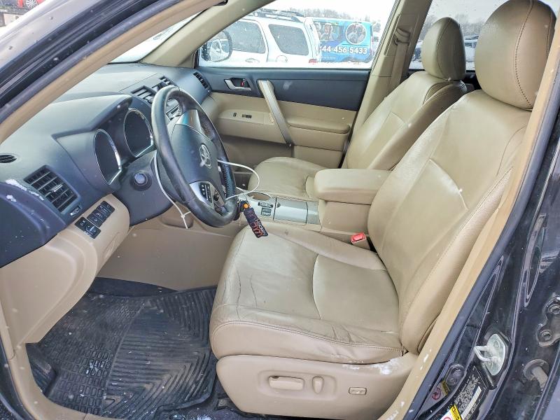 Photo 7 from auction – 2013 TOYOTA HIGHLANDER with VIN 5TDBK3EH6DS235377