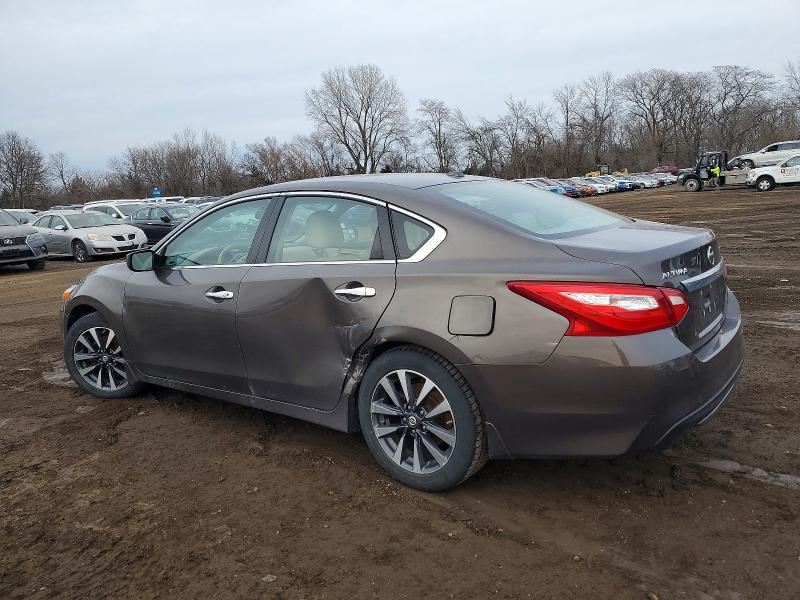Photo 2 from auction – 2017 NISSAN ALTIMA 2.5 with VIN 1N4AL3AP0HC127985