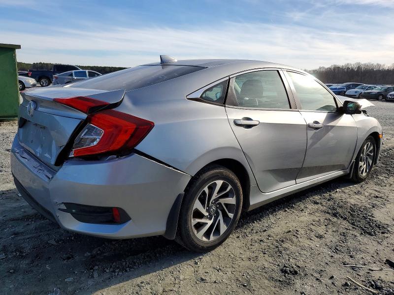 Photo 3 from auction – 2017 HONDA CIVIC EX with VIN 19XFC2F70HE001380