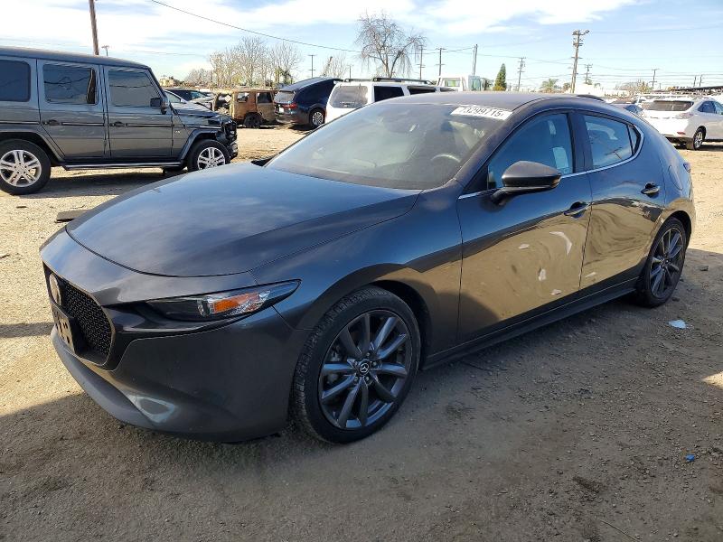 صورة رقم 1 من المزاد - 2019 MAZDA 3 مع VIN JM1BPAMM9K1135644