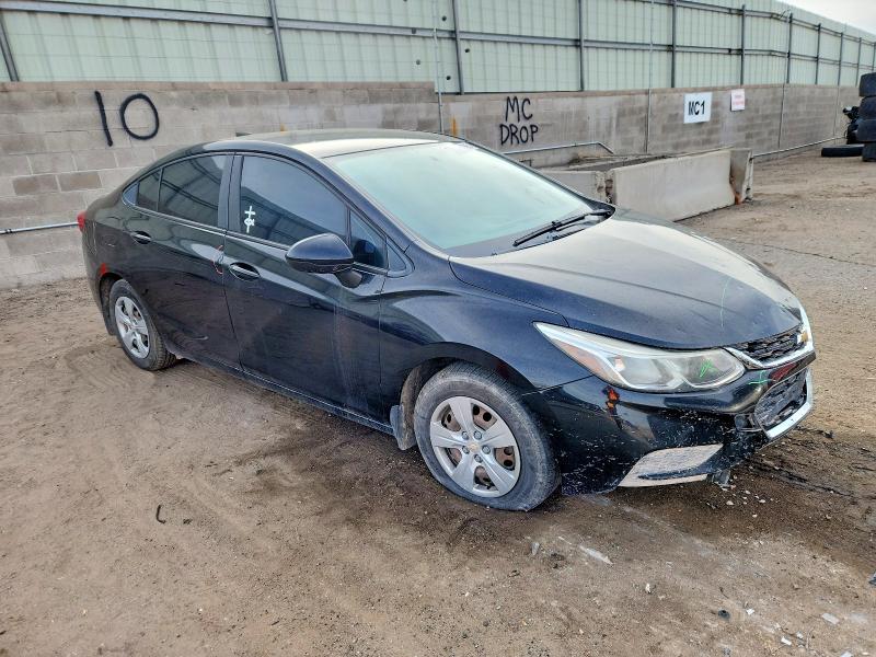 Photo 4 from auction – 2018 CHEVROLET CRUZE with VIN 1G1BC5SM3J7214883