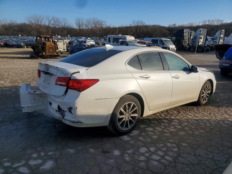 Photo 3 from auction – 2018 ACURA TLX with VIN 19UUB1F36JA004151