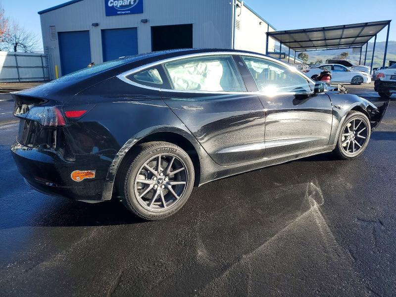 Photo 3 from auction – 2018 TESLA MODEL 3 with VIN 5YJ3E1EA5JF157404