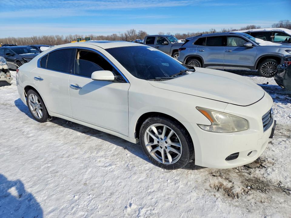 Photo 4 from auction – 2014 NISSAN MAXIMA S with VIN 1N4AA5AP5EC434193