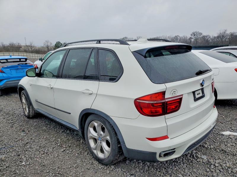 Photo 2 from auction – 2012 BMW X5 XDRIVE5 with VIN 5UXZV8C58CL423960