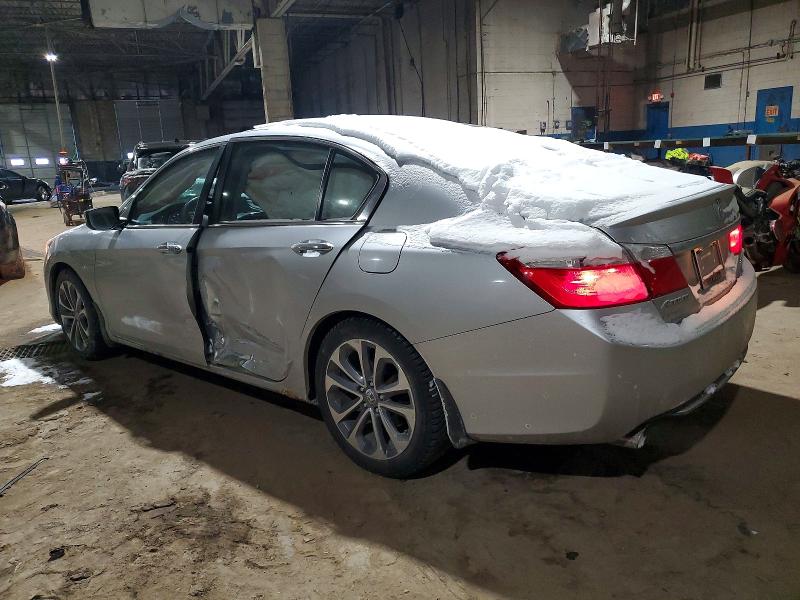 Photo 2 from auction – 2014 HONDA ACCORD with VIN 1HGCR2F53EA025320