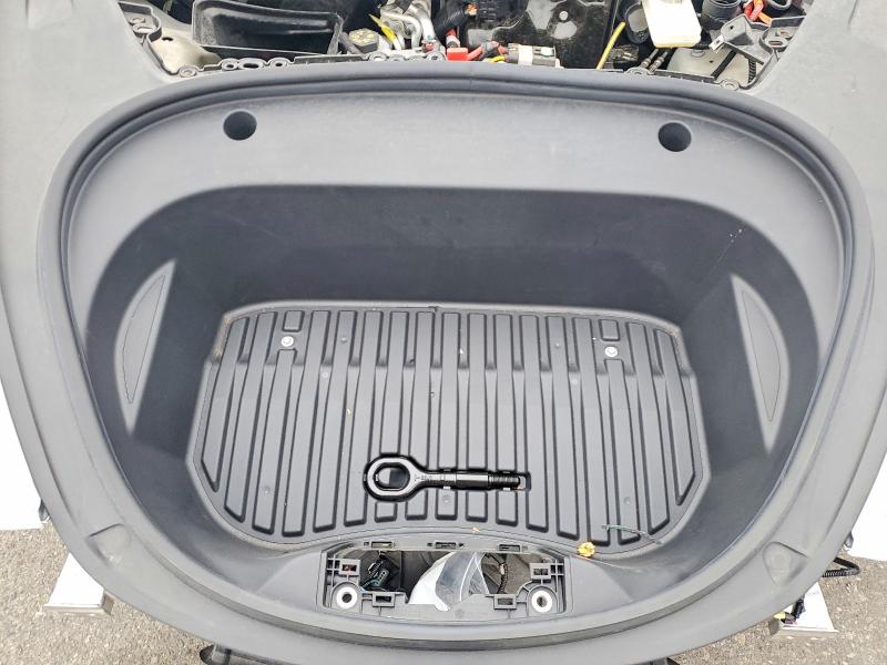 Photo 11 from auction – 2023 TESLA MODEL 3 with VIN 5YJ3E1EA3PF571547