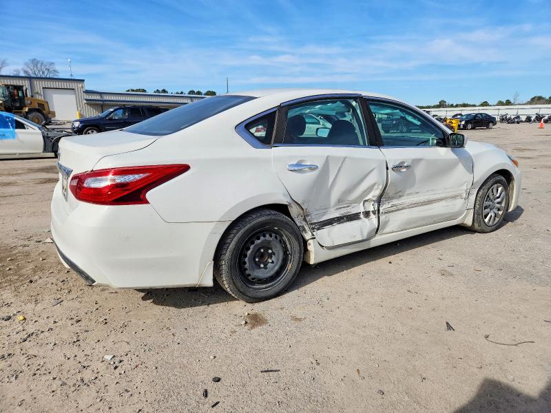صورة رقم 3 من المزاد - 2016 NISSAN ALTIMA مع VIN 1N4AL3AP8GN367238