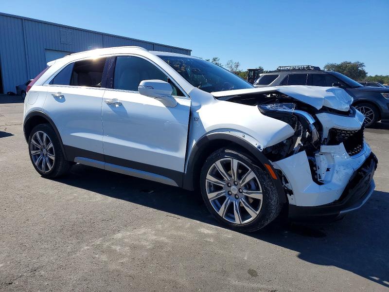 Photo 4 from auction – 2023 CADILLAC XT4 PREMIU with VIN 1GYFZCR43PF137619